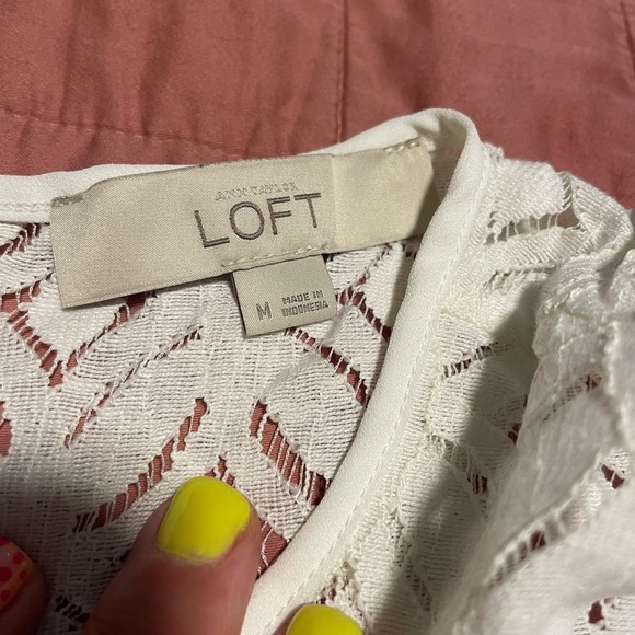 LOFT Delicate Tank ~ M - Picture 3 of 4